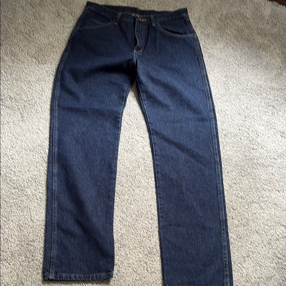 Wrangler Blue Relaxed Jeans Classic Fit